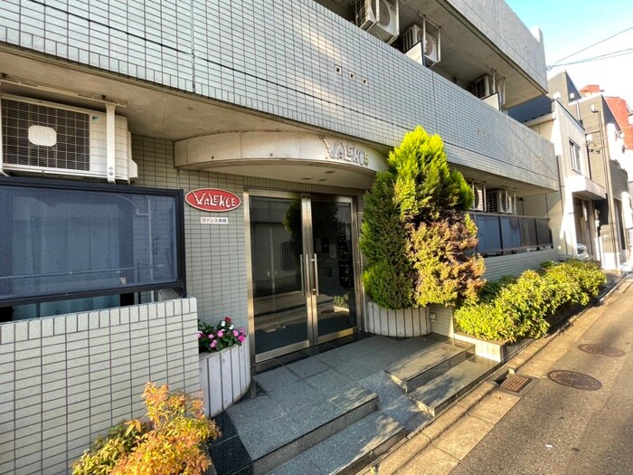 ヴァンス用賀の物件外観写真