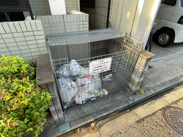 ヴァンス用賀の物件外観写真