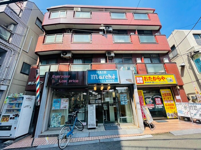 第６メゾン中沢の物件外観写真