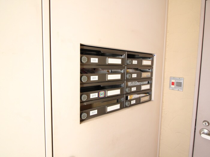 ラ・ピュセルの物件外観写真