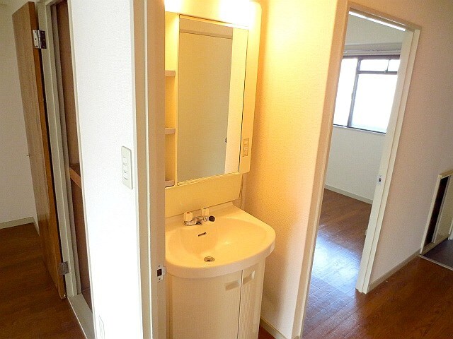 ニュ－ブリッジビルの物件内観写真