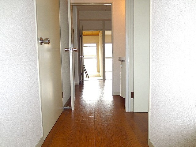 ニュ－ブリッジビルの物件内観写真