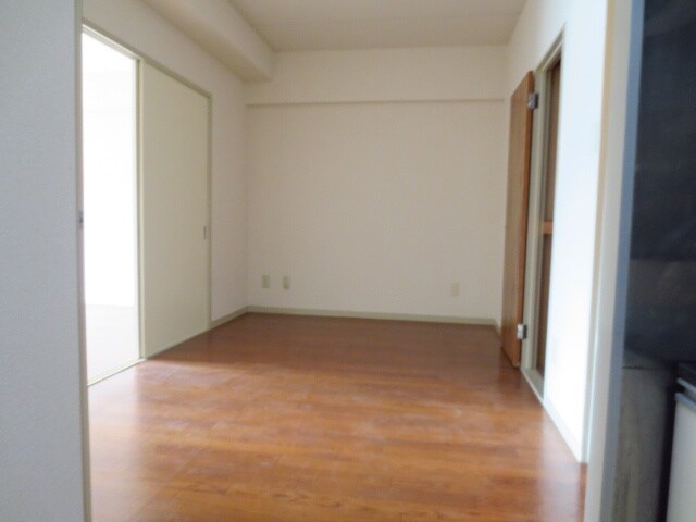 ニュ－ブリッジビルの物件内観写真