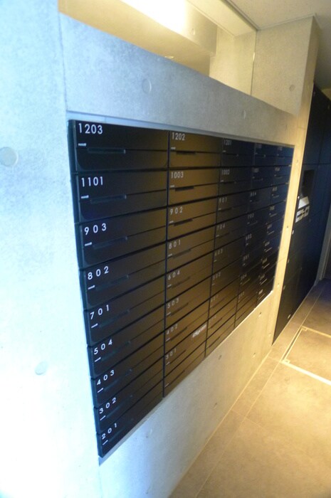 ＺＯＯＭ東神田の物件外観写真