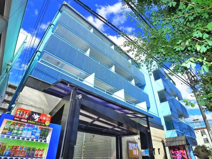 セザール大久保の物件外観写真