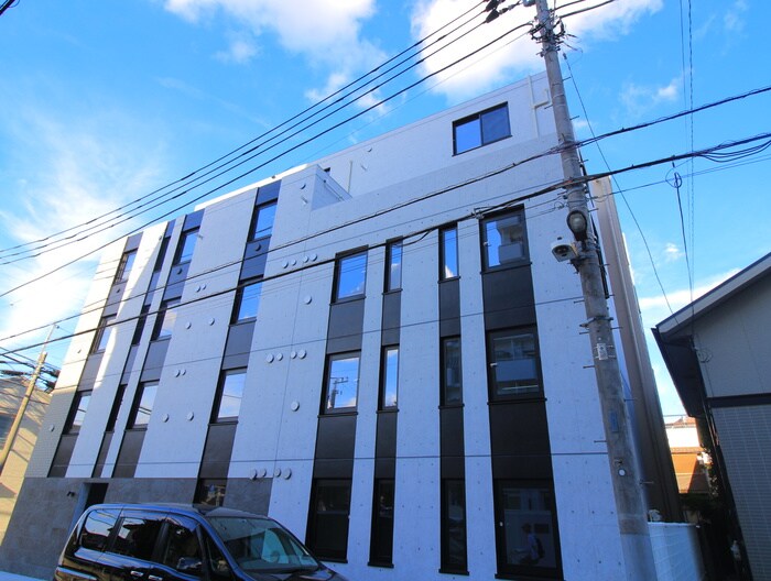 栄町レジデンスの物件外観写真