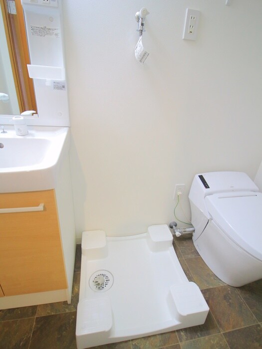 栄町レジデンスの物件内観写真