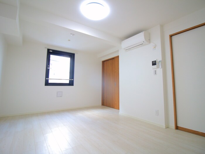 栄町レジデンスの物件内観写真