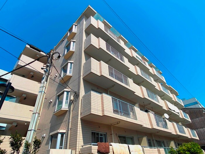 パ－クハイツの物件外観写真