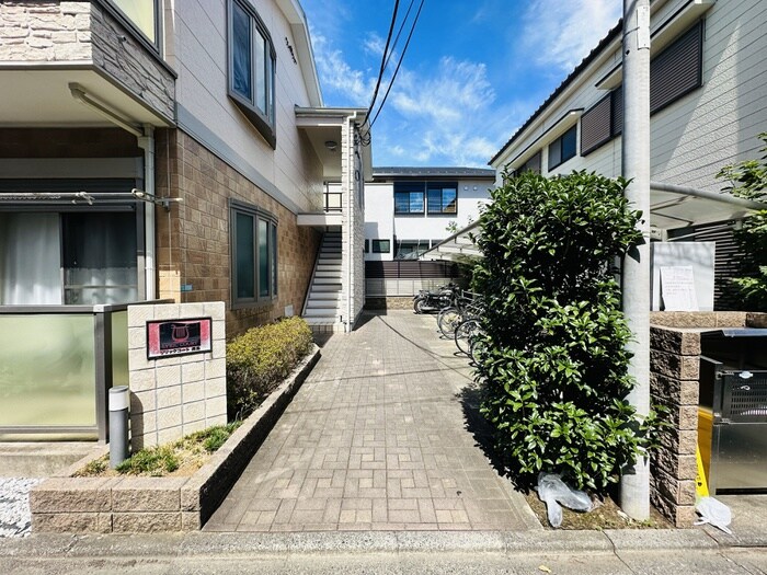 リリックコート長島の物件外観写真