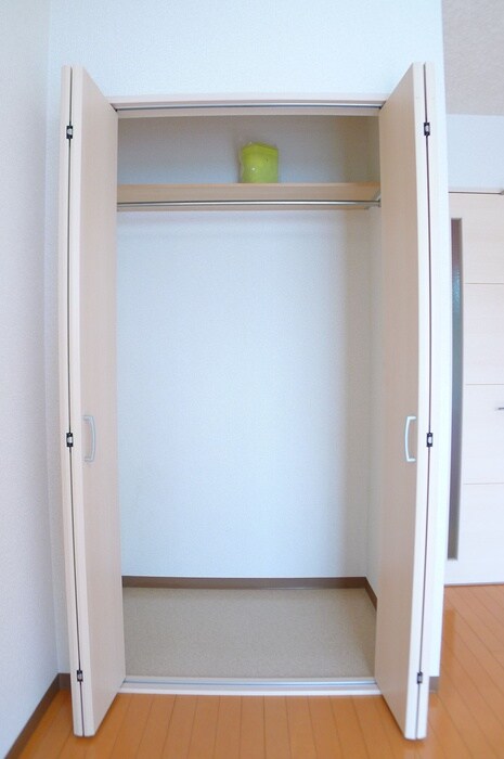 リリックコート長島の物件内観写真