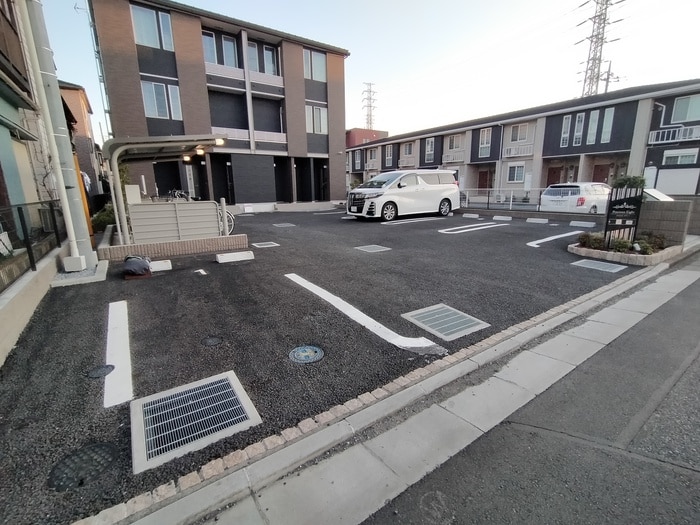 プレシャス　エイトⅠの物件外観写真