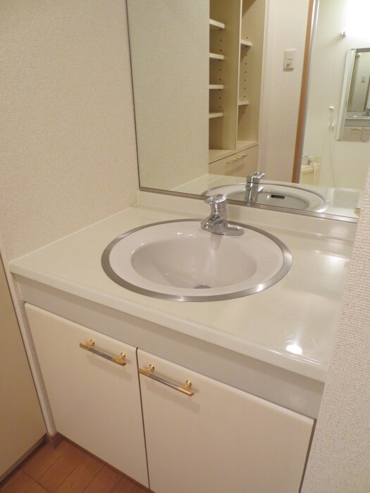 ルーブル南麻布の物件内観写真