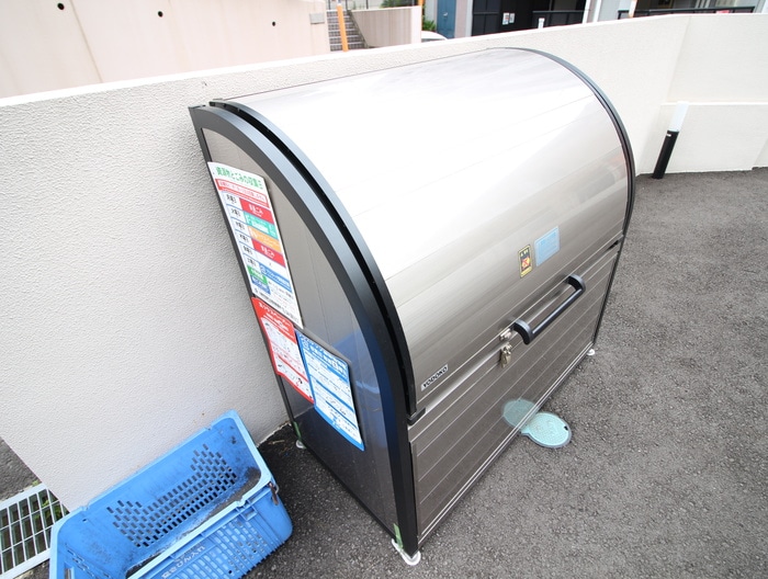 アザーレバモス宮前平の物件外観写真