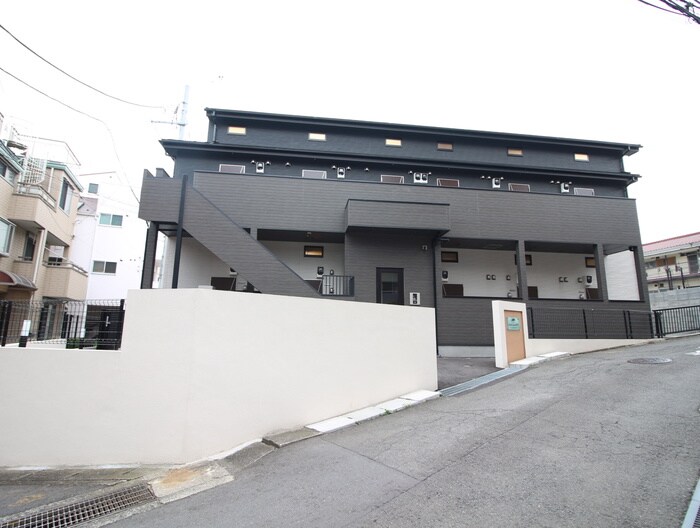 アザーレバモス宮前平の物件外観写真