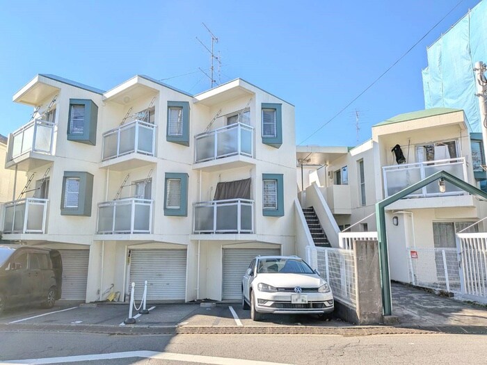 ファ－ストビラの物件外観写真