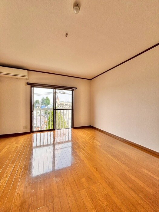 フラット　ピオニ－の物件内観写真