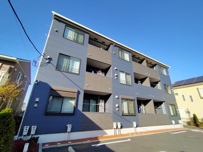 フォートクレジデンスの物件外観写真