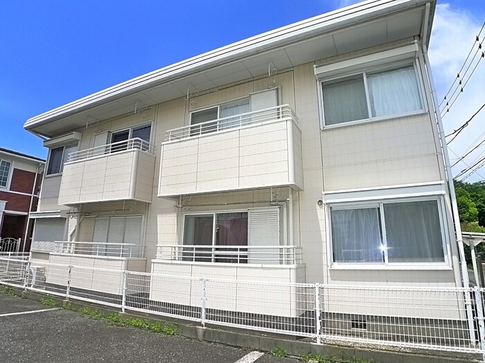 飛の台ﾊｲﾂＡ・Ｂの物件外観写真