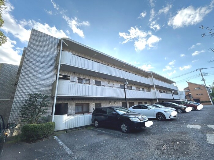 ホワイトキャッスルの物件外観写真