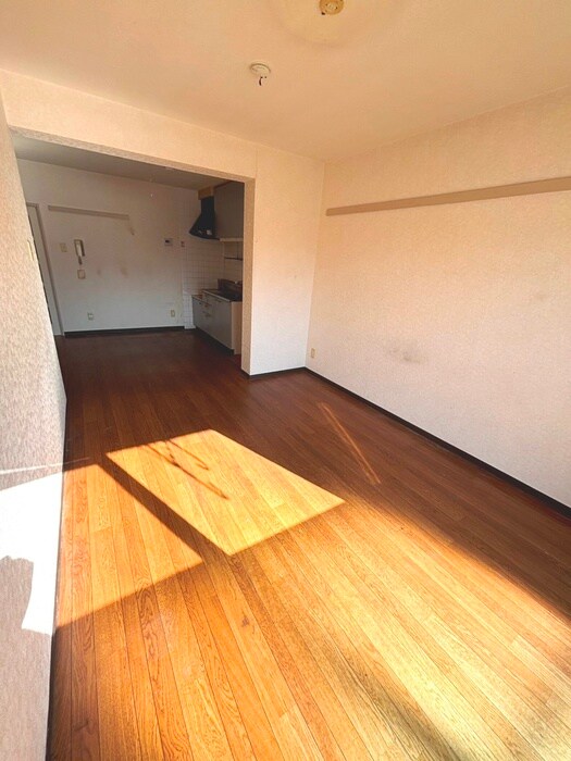 ホワイトキャッスルの物件内観写真