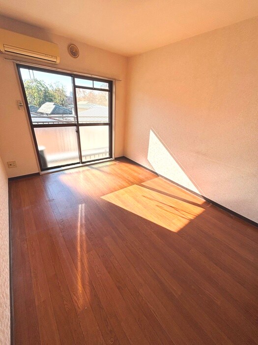 ホワイトキャッスルの物件内観写真