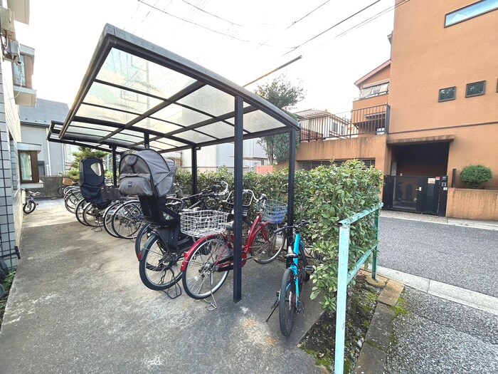 ホワイトキャッスルの物件外観写真