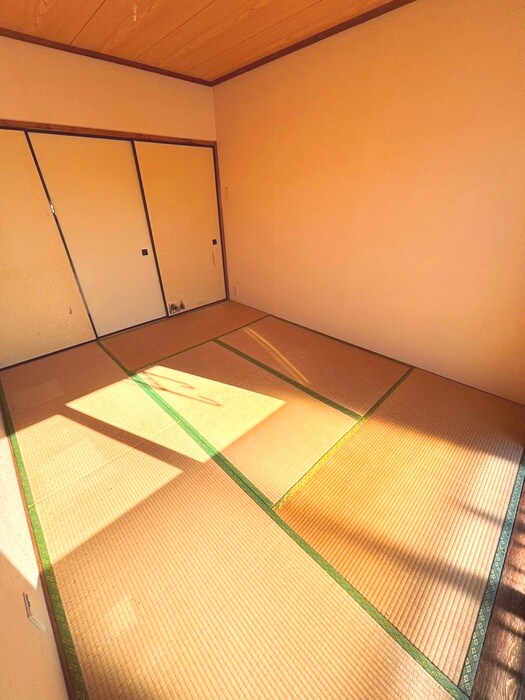 ホワイトキャッスルの物件内観写真