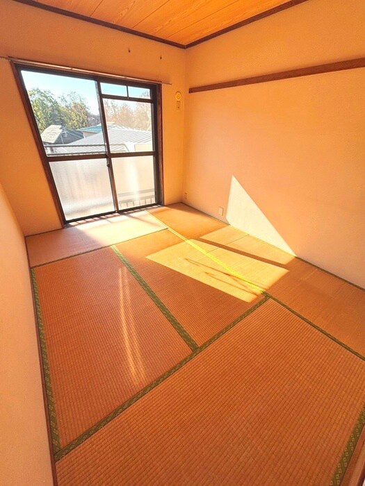 ホワイトキャッスルの物件内観写真