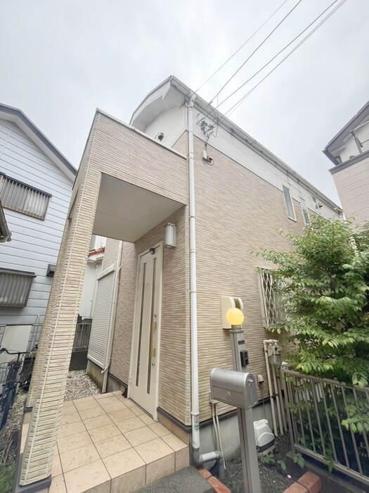 宮久保2丁目貸家の物件外観写真