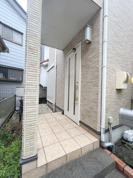 宮久保2丁目貸家の物件外観写真