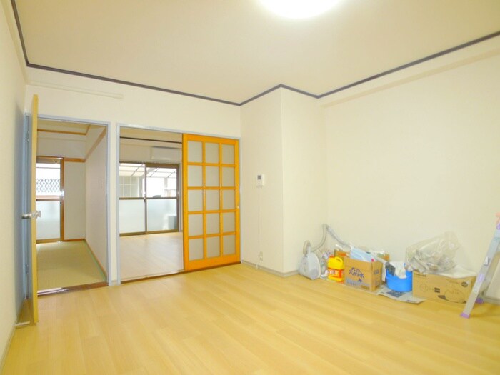 パレスロイヤルの物件内観写真