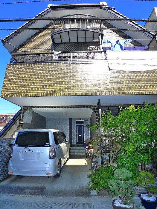 エステ－トピアの物件外観写真