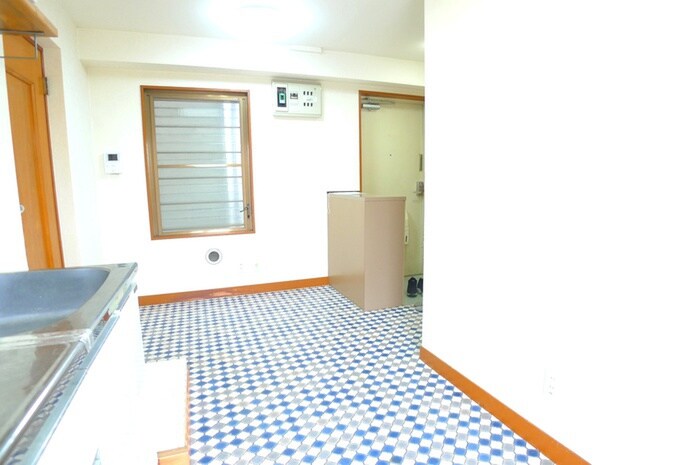 コスモ壱番館の物件内観写真