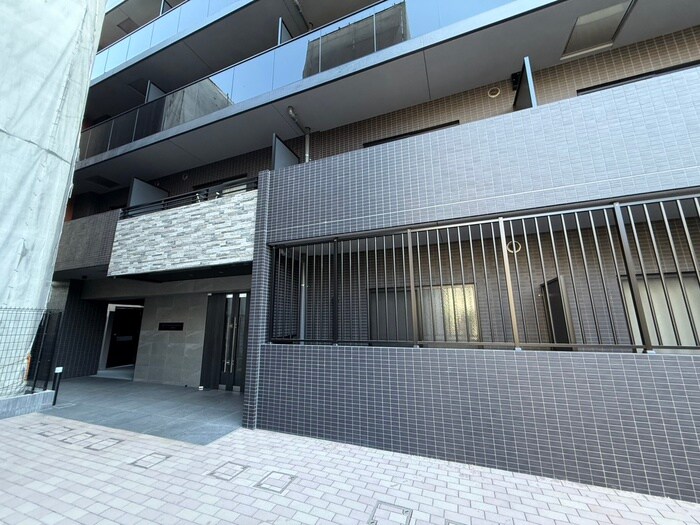 ＲＥＬＵＸＩＡ横濱鶴見Ⅳの物件外観写真