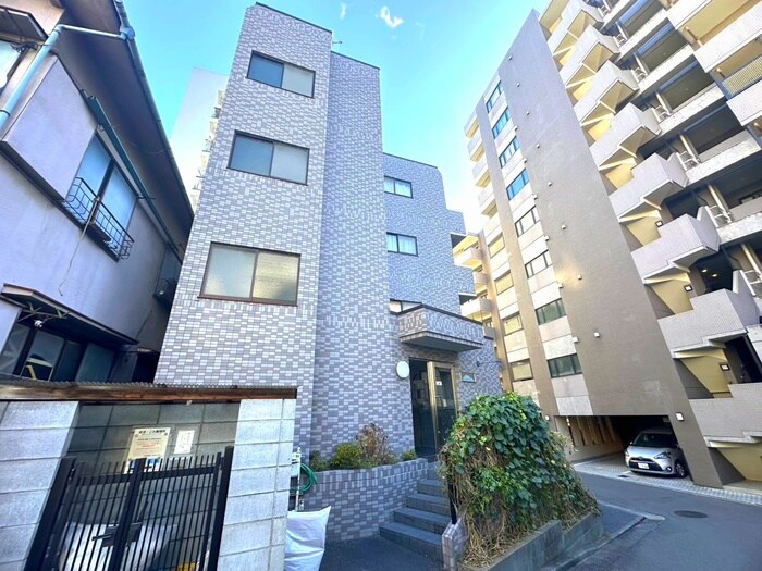 カメリア新目白の物件外観写真