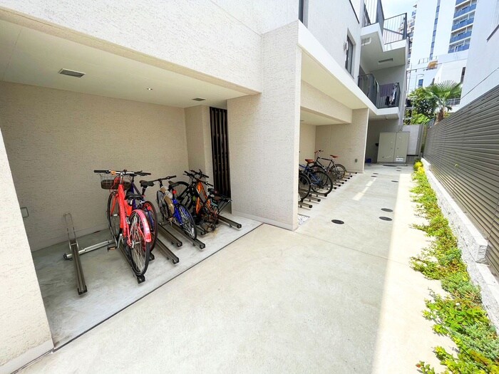 プライムメゾン西早稲田の物件外観写真