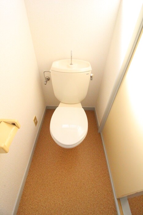 やわらぎハイツ（中）の物件内観写真