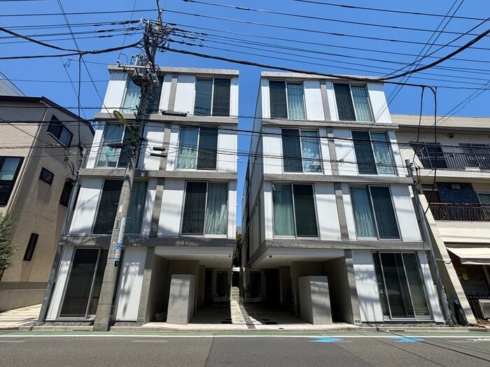 FARE経堂Ⅱの物件外観写真