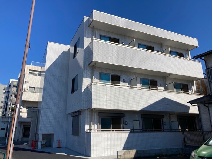 Kwing182の物件外観写真