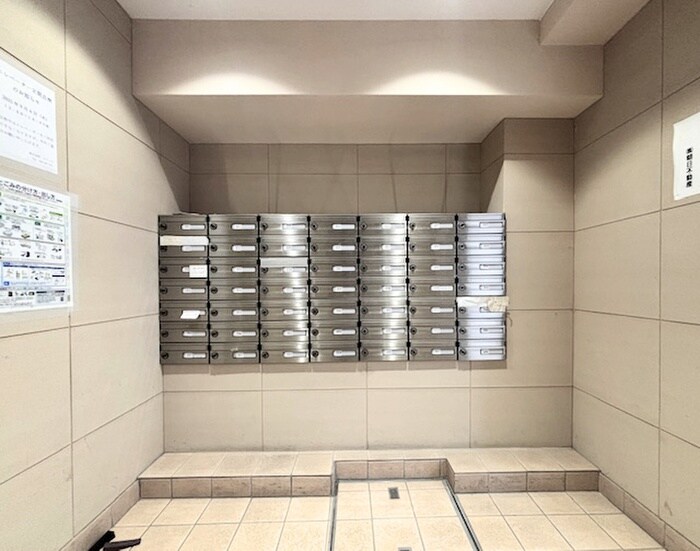 第６朝日ビルの物件外観写真