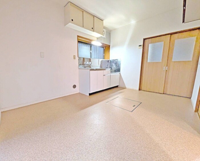 中村貸家の物件内観写真