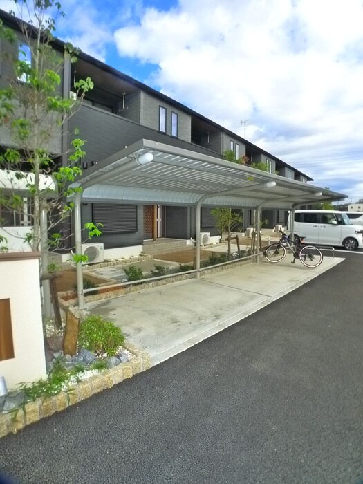 ＭＡＨＡＮＡ　ＷＥＳＴの物件外観写真