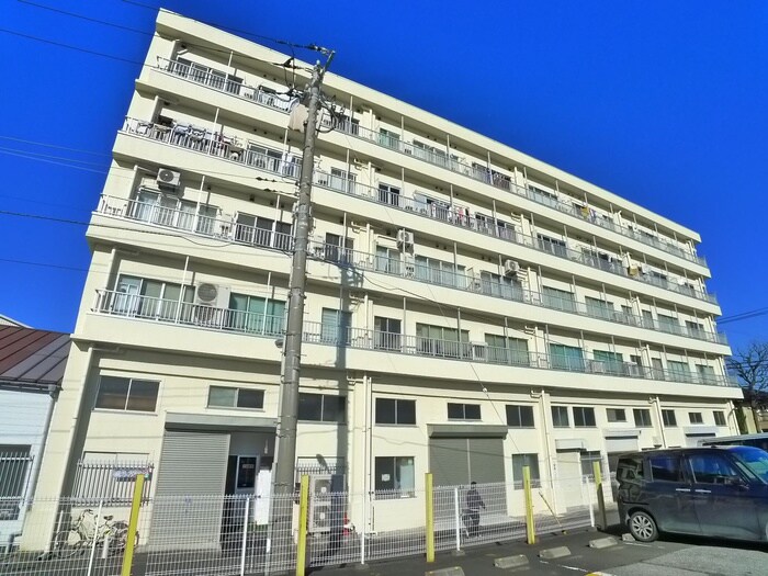 三家第２ビルの物件外観写真