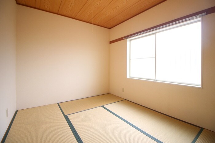 メゾン東大沼の物件内観写真