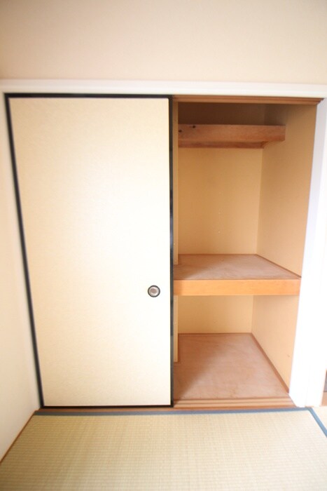 メゾン東大沼の物件内観写真