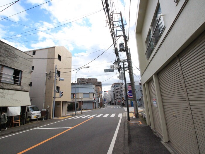 モンカ－ブワダの物件外観写真