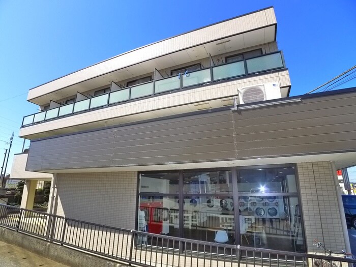 タカツハイランドの物件外観写真