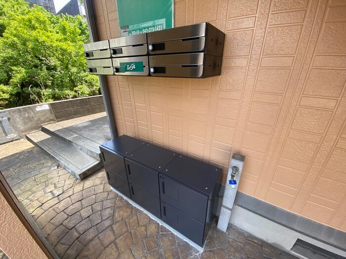 コ－ポ・コ－アイの物件外観写真