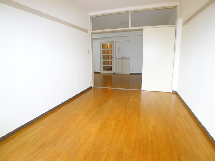 エステ－トシンサダの物件内観写真